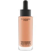 MAC Studio Waterweight SPF 30/PA++ Foundation - Maison des fragrances