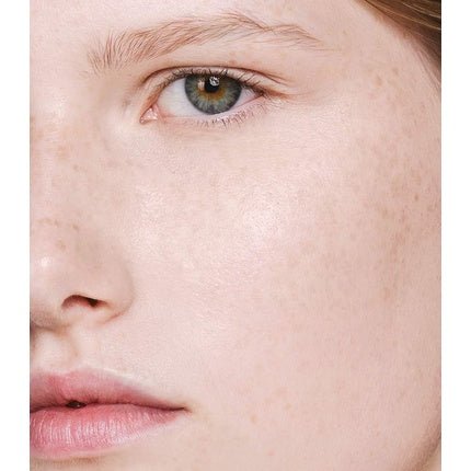 MÁDARA Luminous Perfecting Concealer 15 Vanilla Organic Makeup Contour Concealer with Hyaluronic Acid and Minerals 4ml - Maison des fragrances