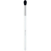Makeup Brush for Blending Eyeshadow with Natural Bristles D82 - Maison des fragrances