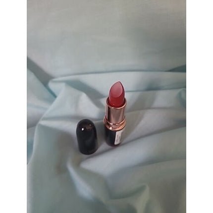 Makeup Revolution London Matte Iconic Pro Lipstick - Propaganda - Maison des fragrances
