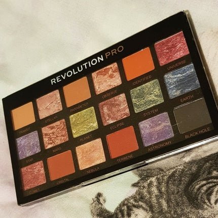 Makeup Revolution Pro Regeneration Celestial Eyeshadow Palette - Maison des fragrances