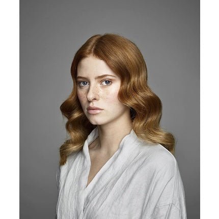 Maria Nila Finishing Spray 100ml Hold 4/5 Antioxidant Preserves Hair Color - Maison des fragrances