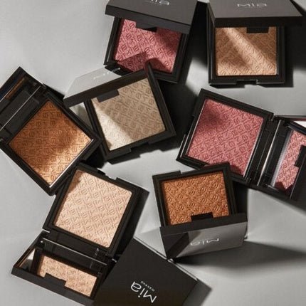 MIA LIGHT BUILDER Compact Illuminating Powder for Makeup - Maison des fragrances