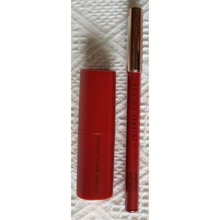 MUA Lipstick & Lipstick Duo Shade RAZZLEBERRY Berry Red Creamy Matte - Maison des fragrances
