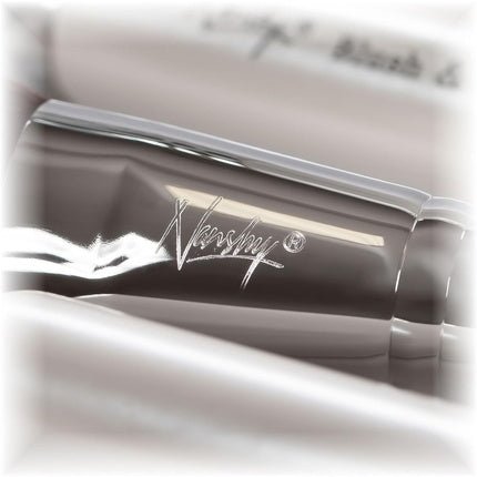 Nanshy White Vegan Synthetic Liner Makeup Brush MUA Approved - Maison des fragrances