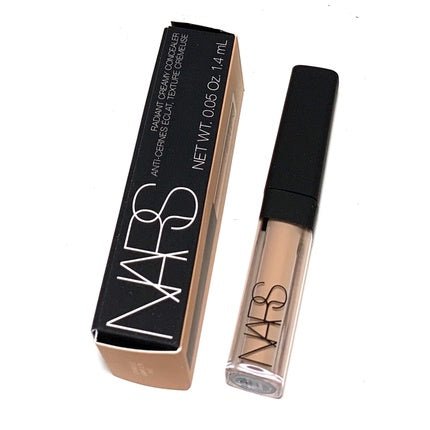 NARS Radiant Creamy Concealer Mini Light 2.4 & 2.75 1.4mL / 0.05oz - Maison des fragrances