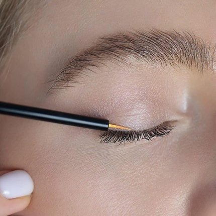 Natucain Lash Growth Serum Increases Lash Length Up to 52% 100% Natural Origin First Results in 6 - 8 Weeks Lasts Up to 3 Months - Maison des fragrances