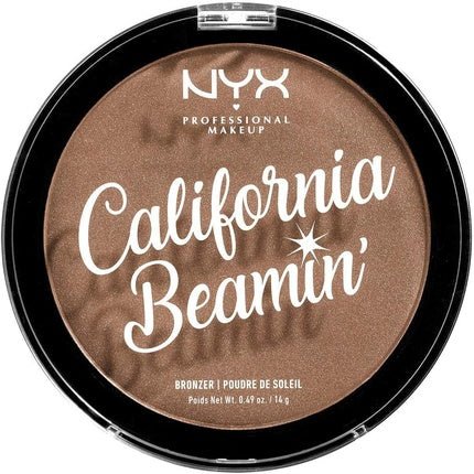 NYX Professional Makeup California Beamin' Face and Body Bronzer Shimmery Pressed Powder 14g Shade: The Golden One - Maison des fragrances