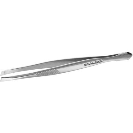 P - 02 Eyebrow Tweezers with PVC Protective Case Total Length 9cm - Maison des fragrances