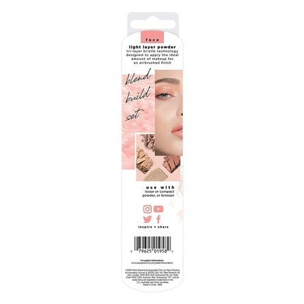 Real Techniques Light Layer Powder Makeup Brush for Powder and Bronzer - Maison des fragrances