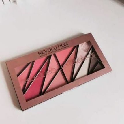 Revolution Revoholic Cheeks 21g - Maison des fragrances