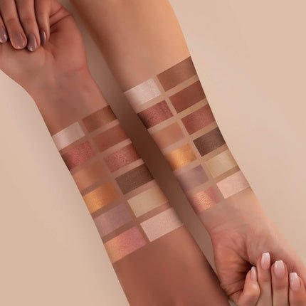 Romantic Baroque Makeup Eyeshadow Palette - Includes 12 Romantic Nude Colors & Rosegold - Maison des fragrances