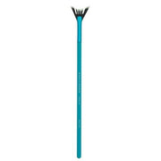 Royal & Langnickel Moda Falsie Fan Makeup Brush - Maison des fragrances