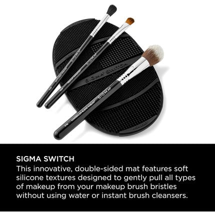 Sigma Switch Silicone Makeup Brush Cleaner for Switching Shades and Pigments with Cleaning Mat - Full Size - Maison des fragrances