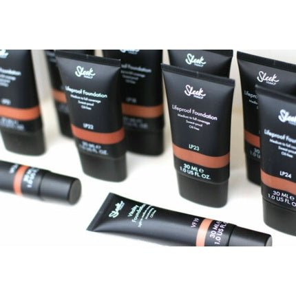 Sleek Makeup Lifeproof Foundation Medium To Full Coverage Sweat Proof Oil Free Lp07 30ml - Maison des fragrances