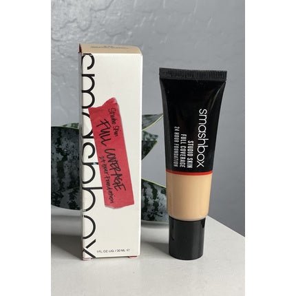 Smashbox Studio Skin Full Coverage 24 Hour Foundation No.2.22 Light Medium 30ml - Maison des fragrances