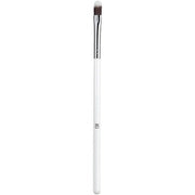T4B 100 Series ILU Kabuki Flat Brush for Face Makeup White (121) - Maison des fragrances