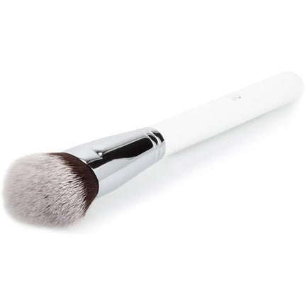 T4B Ilu 109 Angled Foundation Makeup Brush Taklon Bristles for Sensitive Skin 181mm - Maison des fragrances