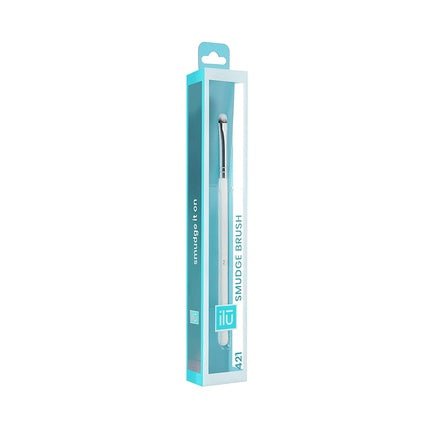 T4B ILU 421 Smudge Makeup Brush for Eyeshadows - Maison des fragrances
