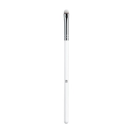 T4B ILU 421 Smudge Makeup Brush for Eyeshadows - Maison des fragrances