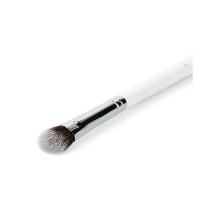 T4B Ilu Mu 409 Large Eyeshadow Makeup Brush with Synthetic Flexible Taklon Bristles 16mm - Maison des fragrances