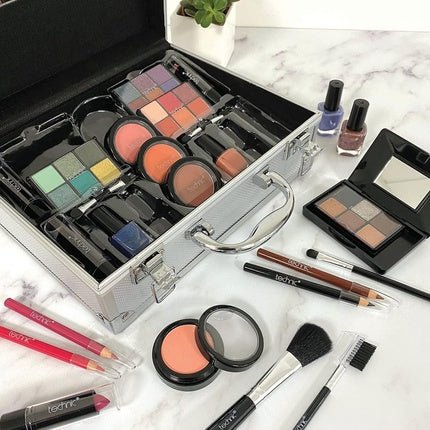 Technic 28 Piece Professional Makeup and Cosmetics Train Case with Carry and Storage - Maison des fragrances