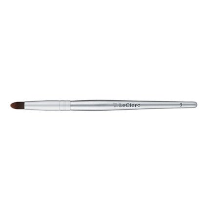 T.LeClerc Eye Brush Accessory Round Eyeshadow Brush - Maison des fragrances