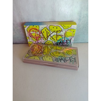 Urban Decay Naked Smiley Mucho Happy Mini Eyeshadow Palette - New in Box - Maison des fragrances
