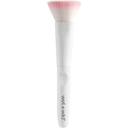 Wet 'n' Wild Flat Top Makeup Brush with Densely - packed Bristles - All - purpose Brush for Easy Application - Maison des fragrances