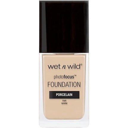 Wet N Wild Photofocus Foundation Smoothening Face Foundation Soft Ivory 30ml - Maison des fragrances