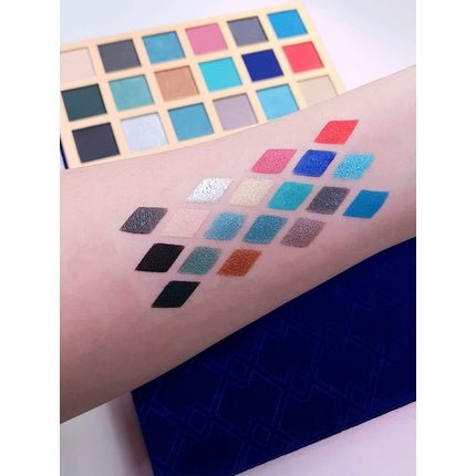 XX Revolution LuXX Eyeshadow Palette - Maison des fragrances