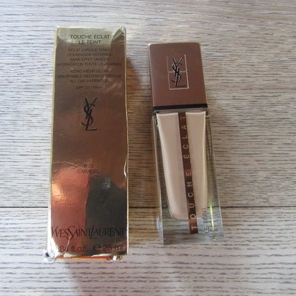 Yves Saint Laurent Touche Éclat Le Teint Foundation SPF22 Caramel 25ml - Maison des fragrances